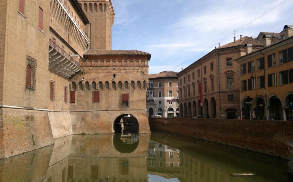 Hotel San Romano Ferrara Exteriör bild