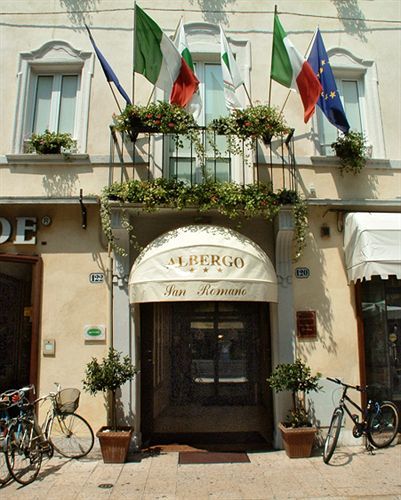 Hotel San Romano Ferrara Exteriör bild